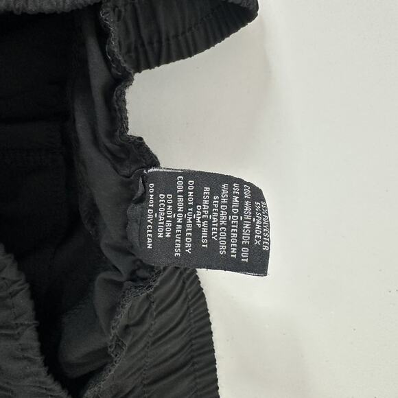 Young LA Shorts Womens Medium Black Lined Pull on Elastic Waist Zip pockets - Picture 7 of 11